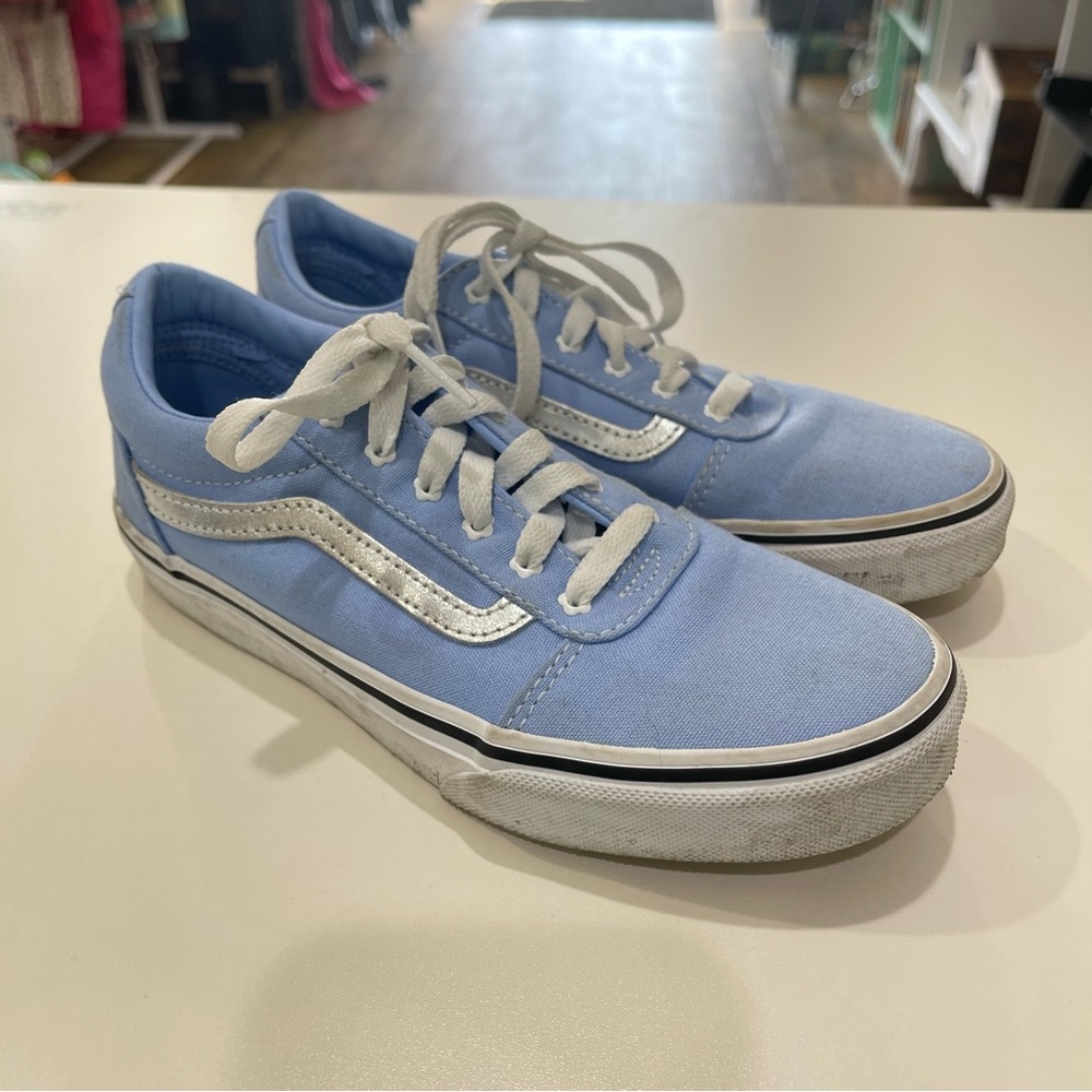 Vans Big Kid's Girl's Size 4 Blue Sneaker Skate Shoes
